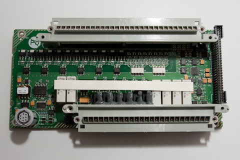Allen Bradley MicroLogix 1400 PLC digital input relay output